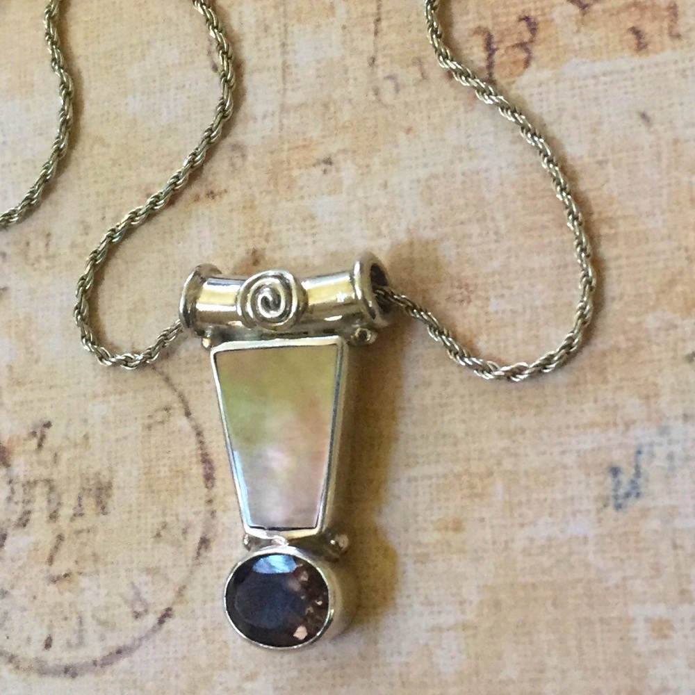 Sajen 925 rainbow shell/smokey quartz pendant - Picture 1 of 4